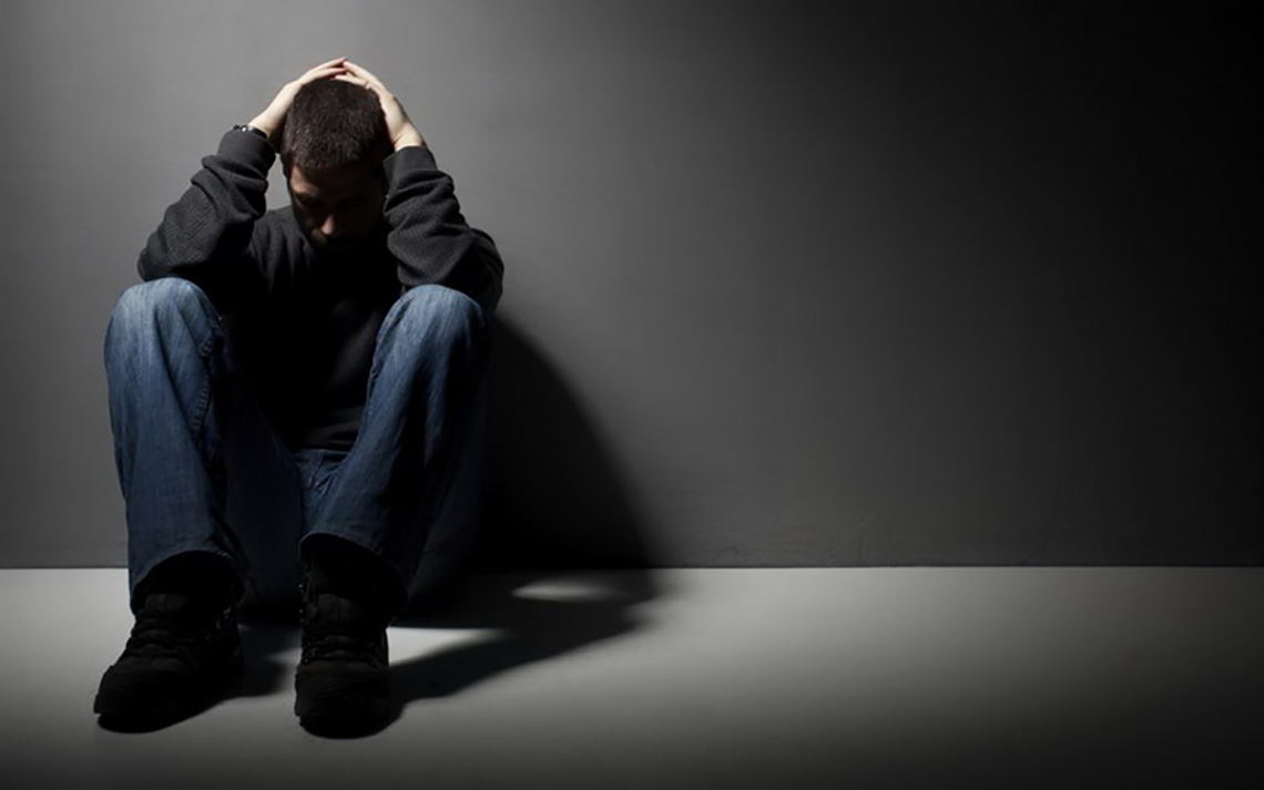 Bagaimana Membantu Orang Terkasih Yang Sedang Depresi Matanaga